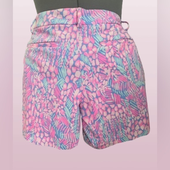 Lilly Pulitzer Jayne Pink sorbet High Altitude stretch shorts sz 14 - Picture 2 of 3